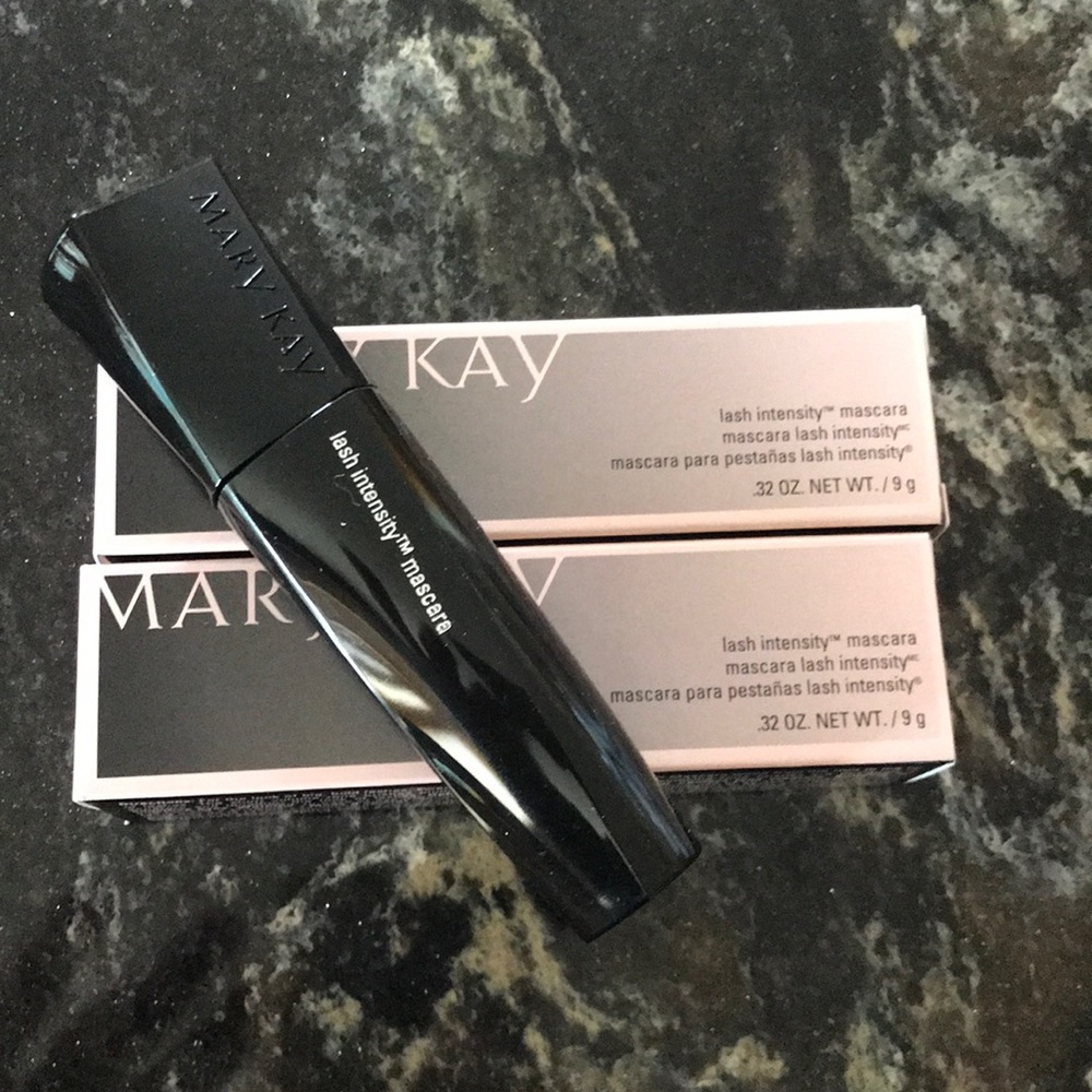 Mary Kay Lash Intensity Mascara (set of 2).